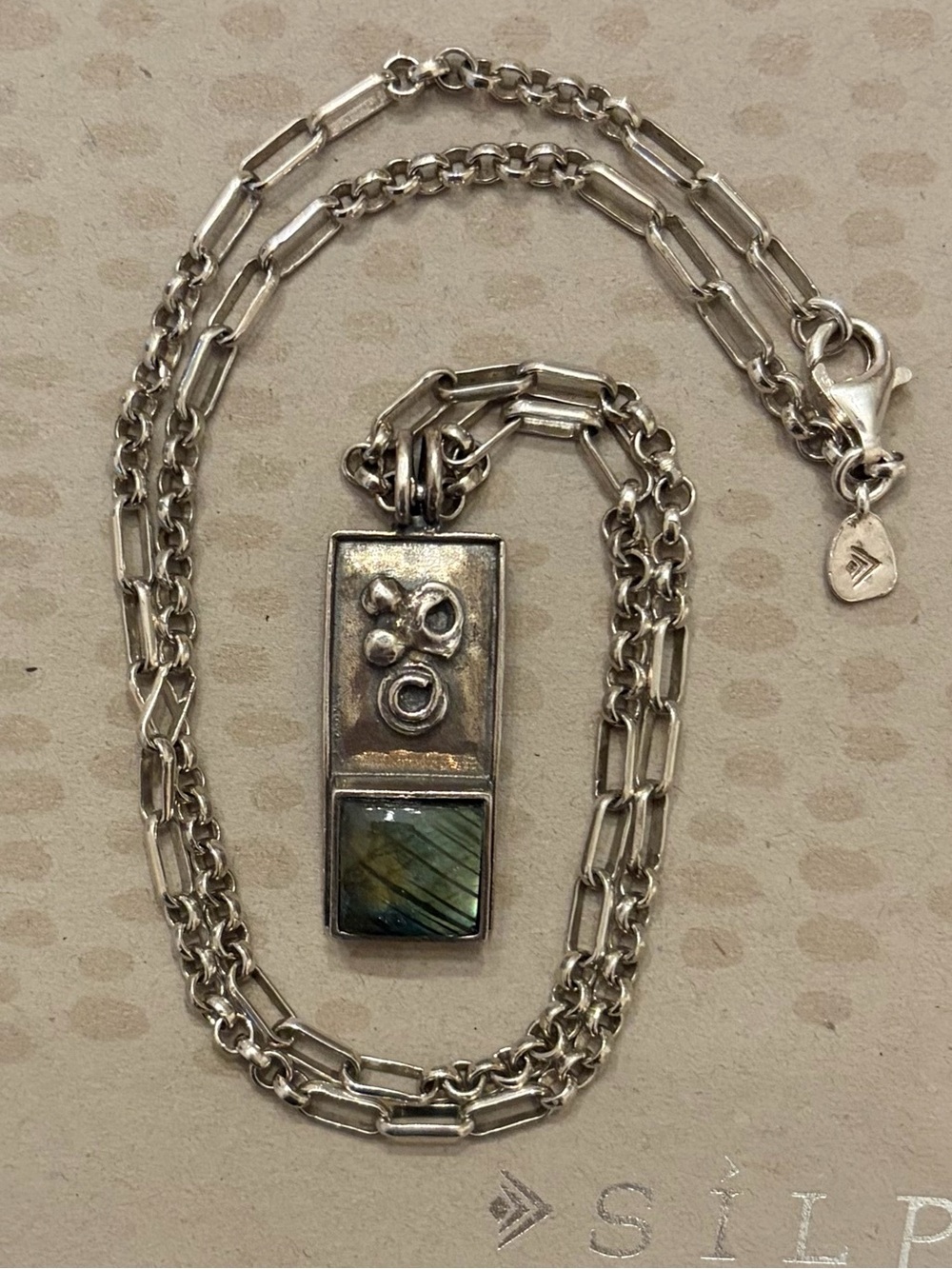 Vintage Silpada Sterling Silver and Labradorite Pendant “Timeless” Necklace - Picture 4 of 16
